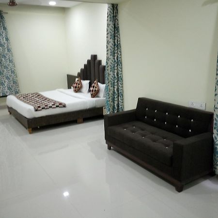 Casa Green Hotel Ширди Екстериор снимка